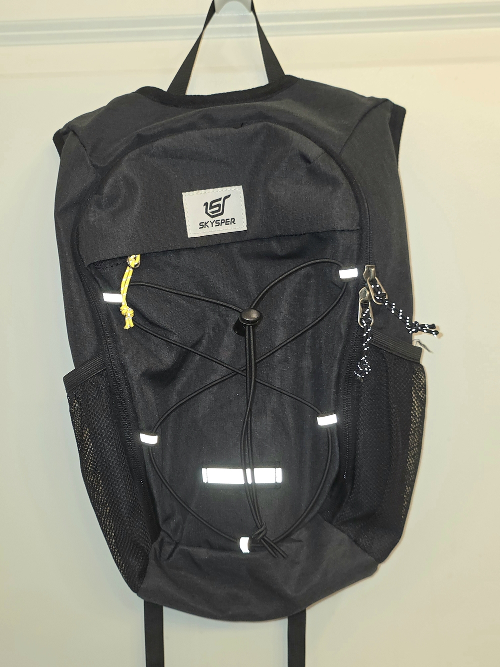 SKYSPER Ultralight Hiking Daypack - Black (Compact/Small)